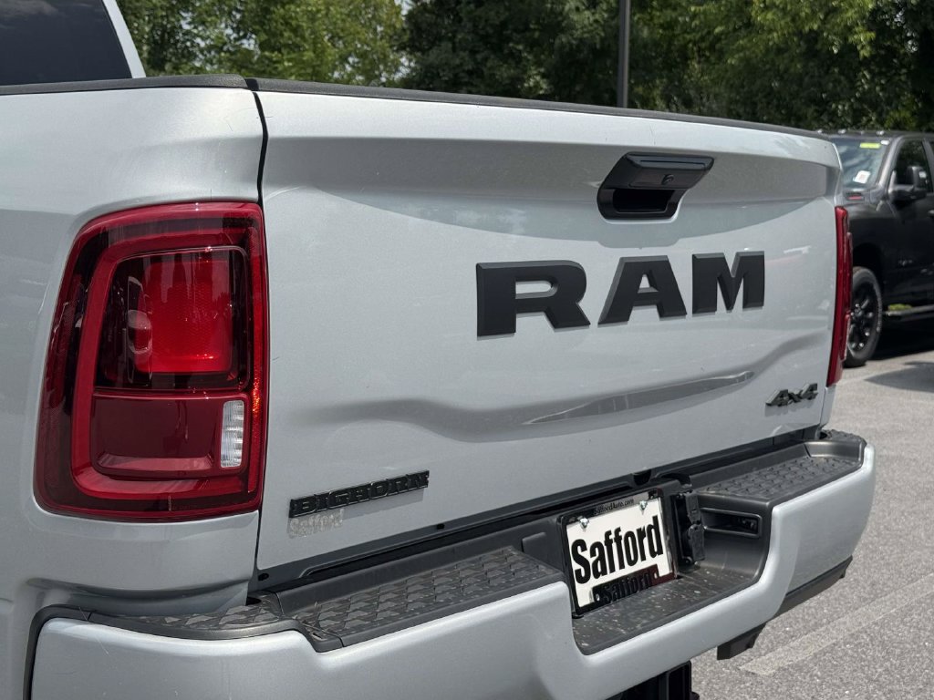 New 2026 RAM 2500 Big Horn AWD/4WD image 10