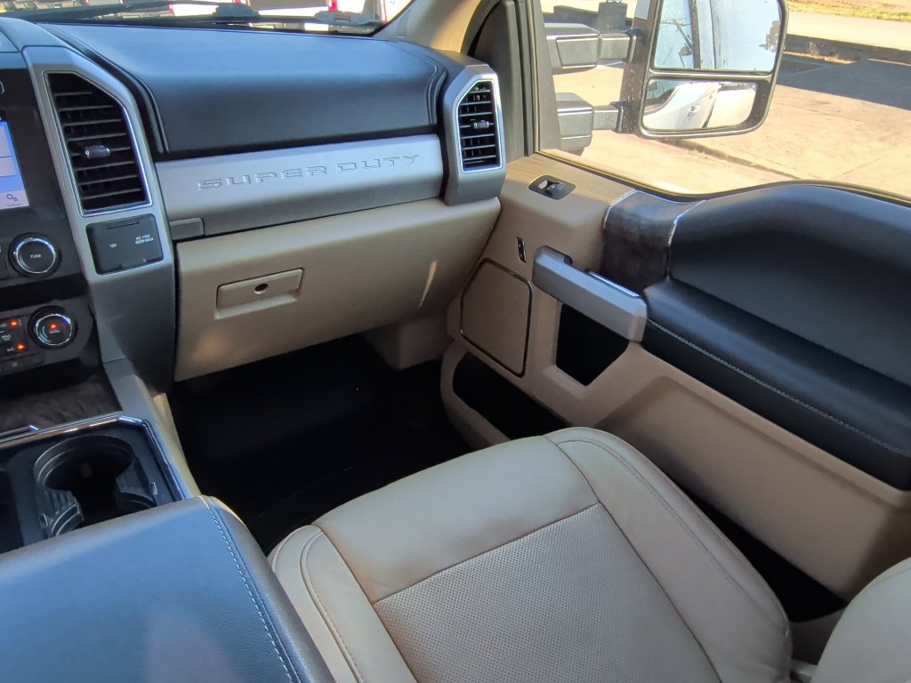 Certified 2019 Ford F250 Lariat w/ Lariat Ultimate Package AWD/4WD image 12