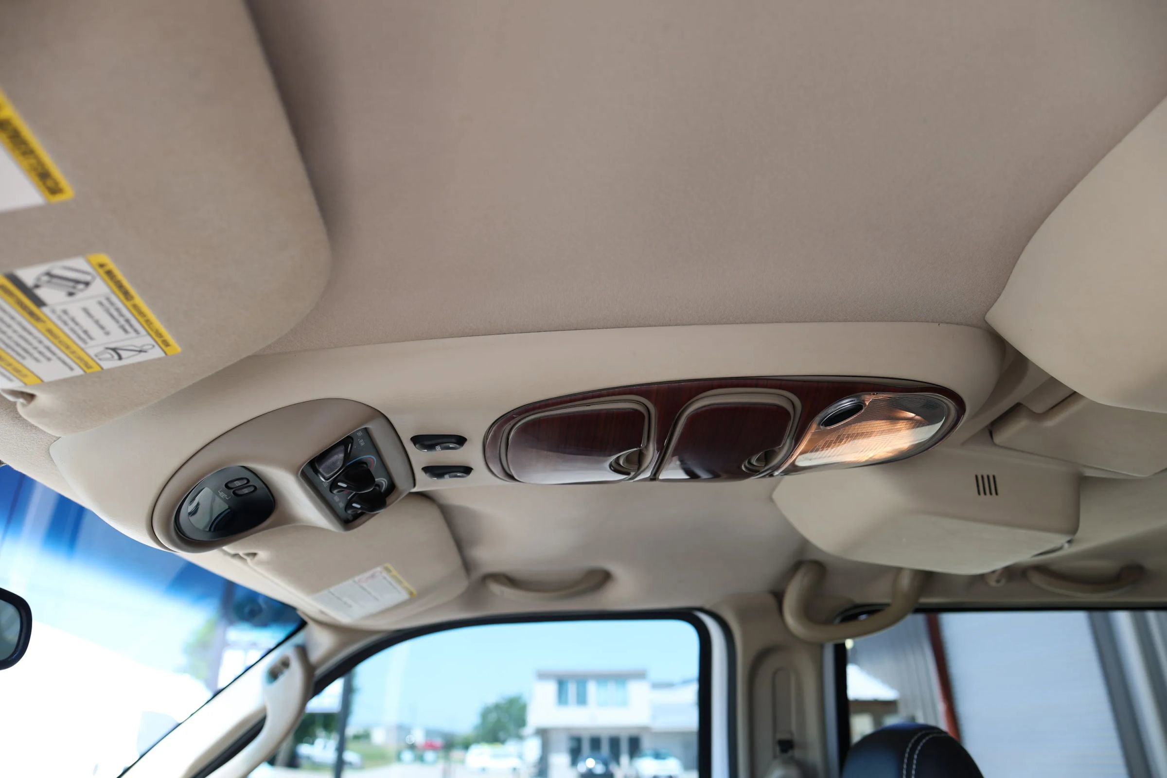 Used 2005 Ford Excursion Eddie Bauer AWD/4WD image 27