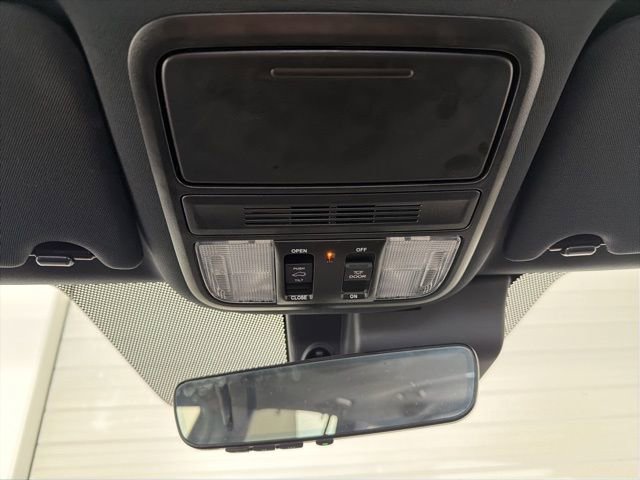 Used 2023 Honda Passport TrailSport image 19
