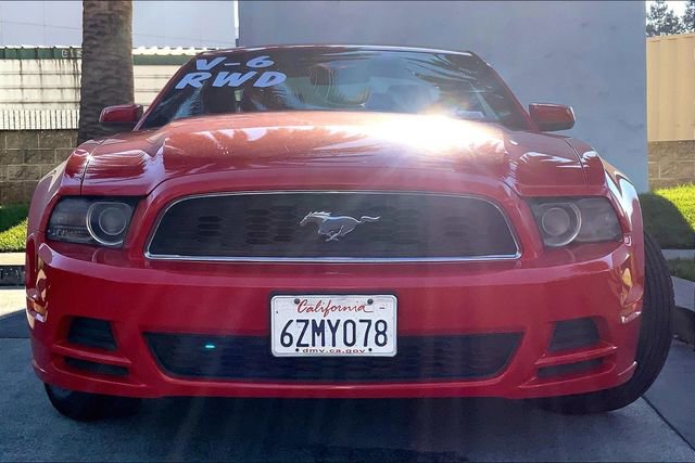 Used 2014 Ford Mustang Premium w/ Comfort Package image 3