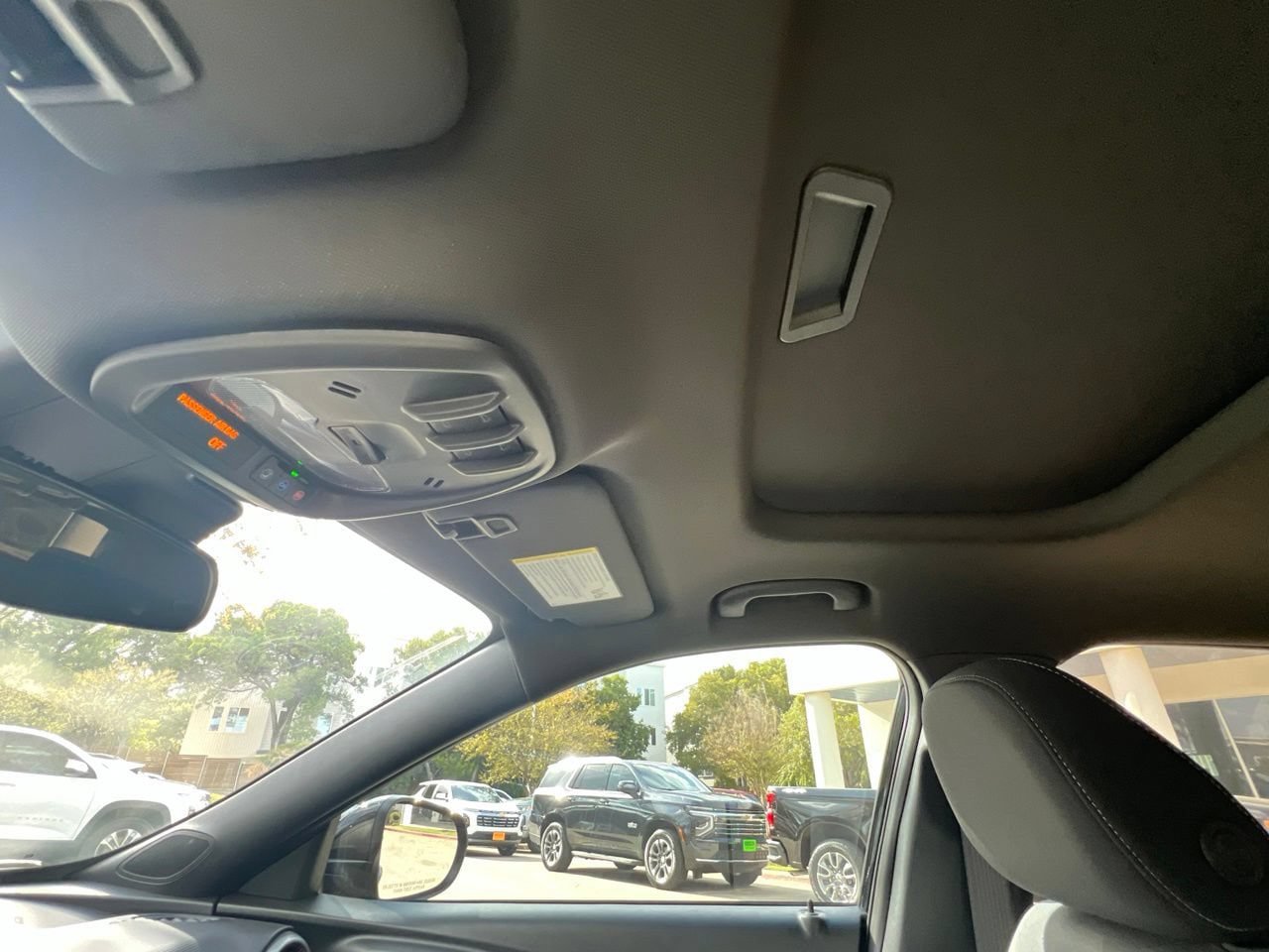 New 2026 Chevrolet Trax RS w/ Sunroof Package FWD image 20