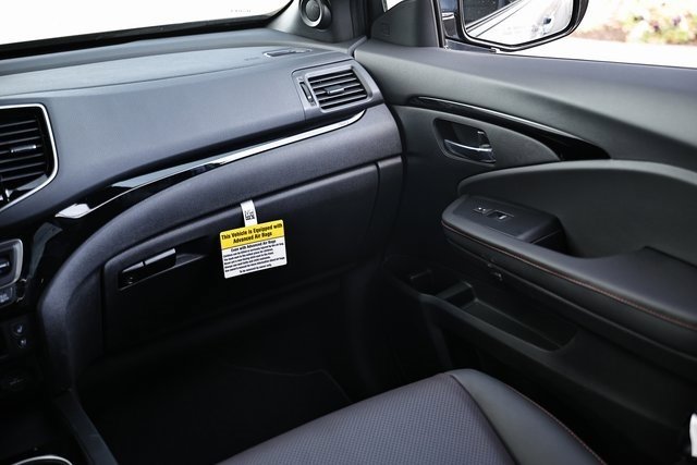 New 2026 Honda Ridgeline Black Edition image 37