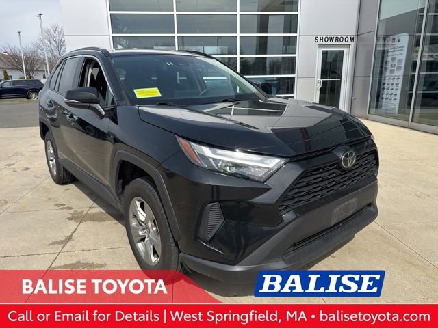 Used 2024 Toyota RAV4 XLE AWD/4WD image 1