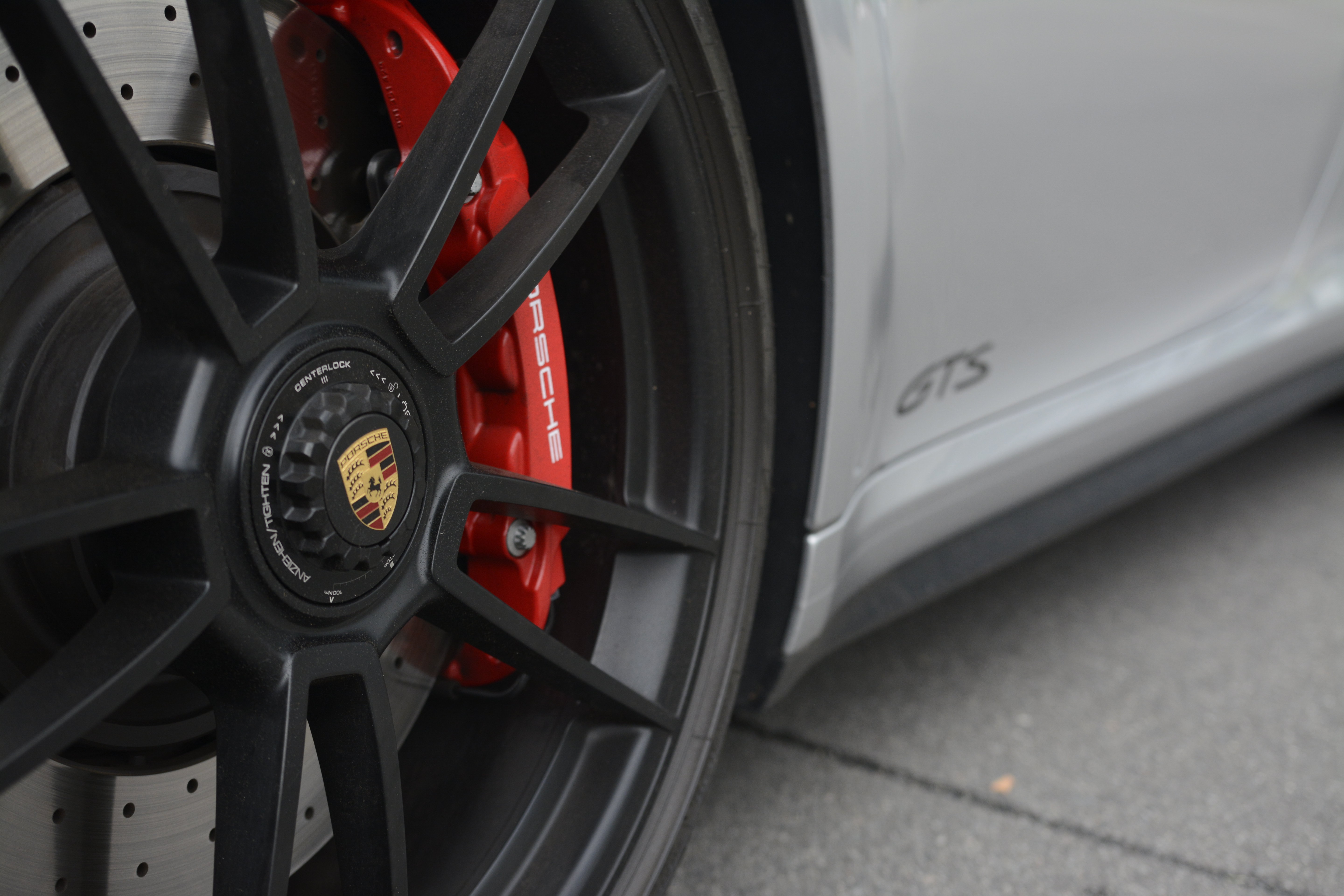 Certified 2023 Porsche 911 Carrera GTS RWD image 34