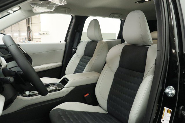 New 2026 Mitsubishi Outlander SE FWD image 7
