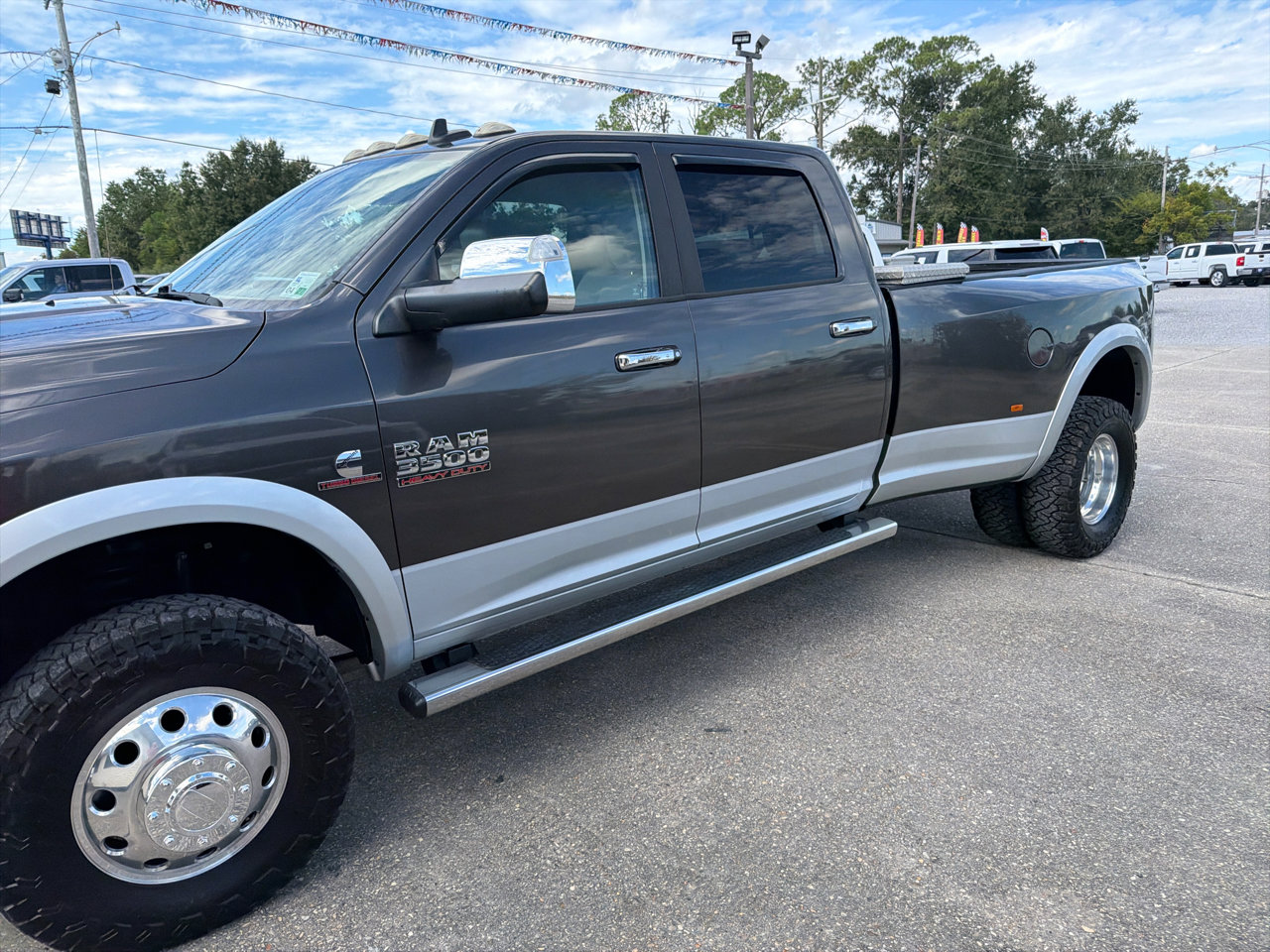 Used 2017 RAM 3500 Laramie image 4