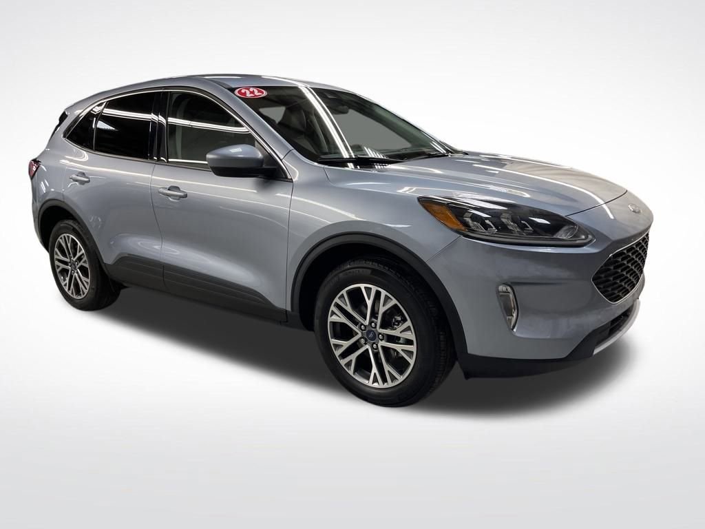 Used 2022 Ford Escape SEL w/ Class II Trailer Tow Package image 8