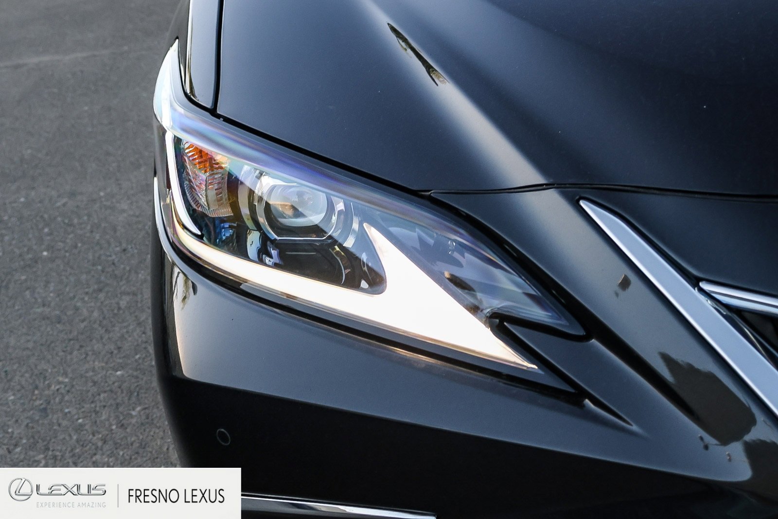 New 2025 Lexus ES 350 w/ Premium Package image 10