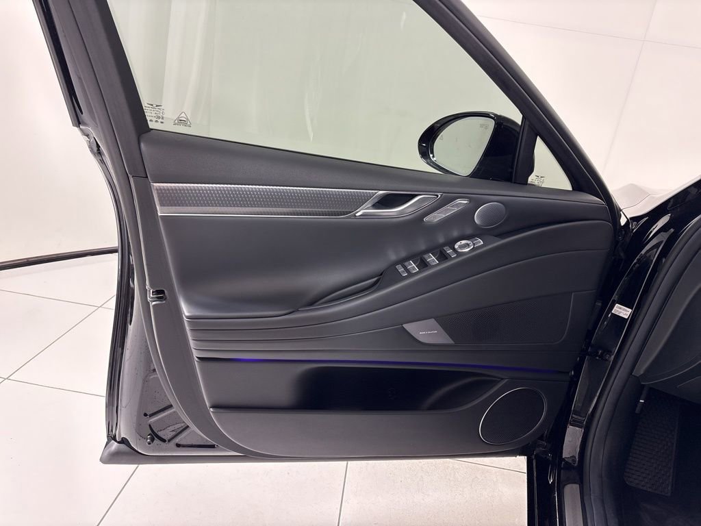 Used 2025 Genesis G80 3.5T Sport AWD/4WD image 17