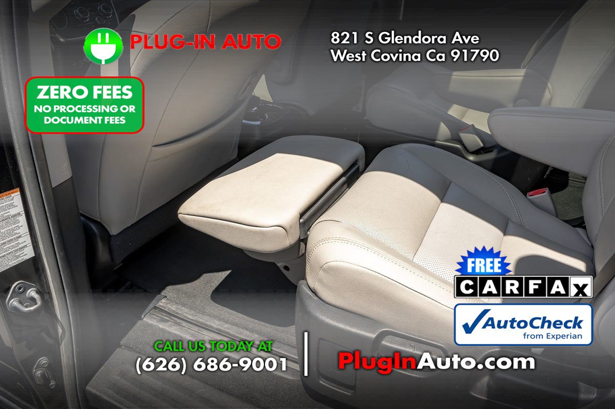 Used 2015 Toyota Sienna Limited FWD image 14