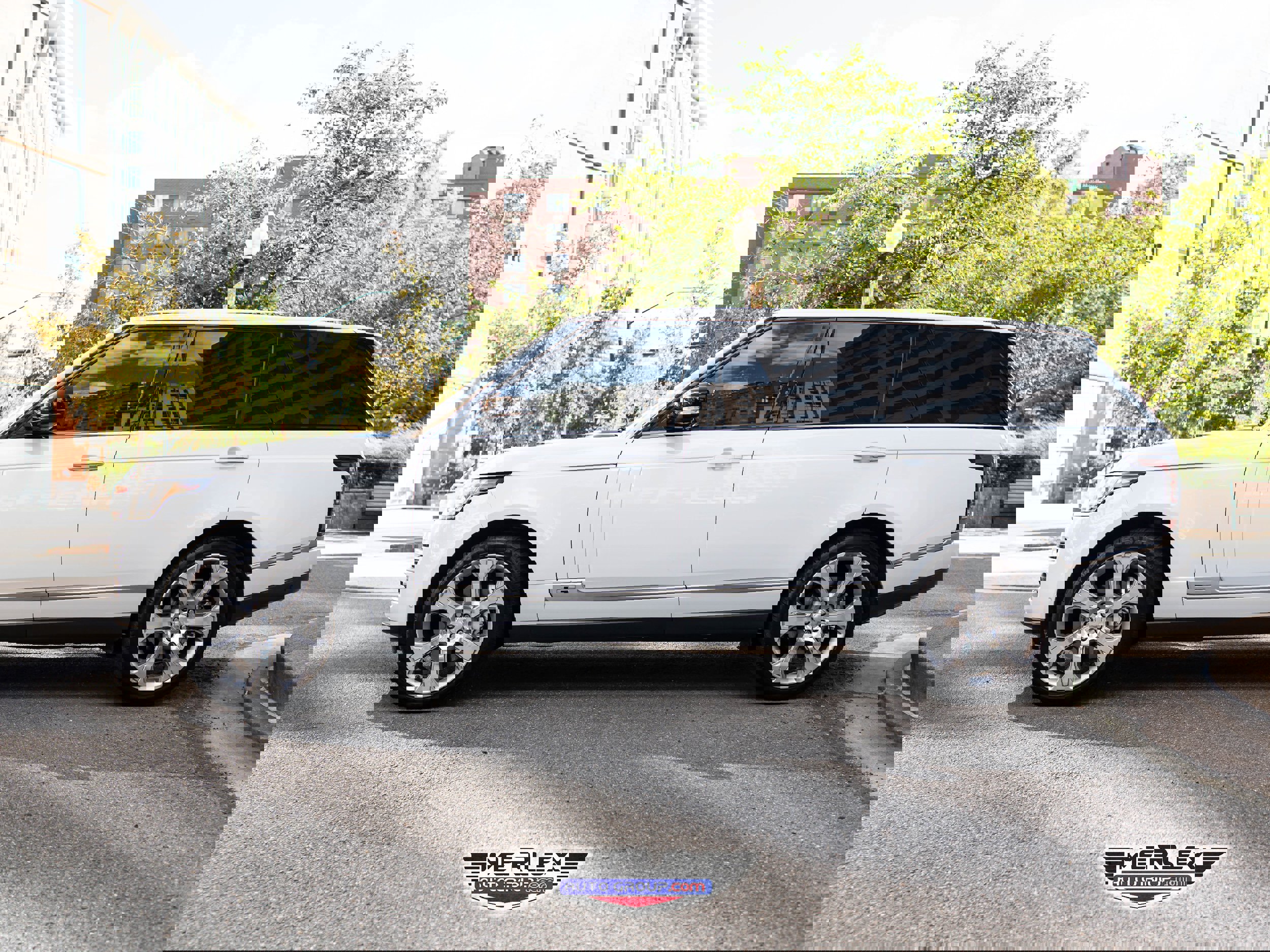 Used 2016 Land Rover Range Rover Holland & Holland image 4