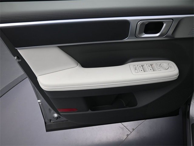 Used 2025 Hyundai Santa Fe SEL image 10