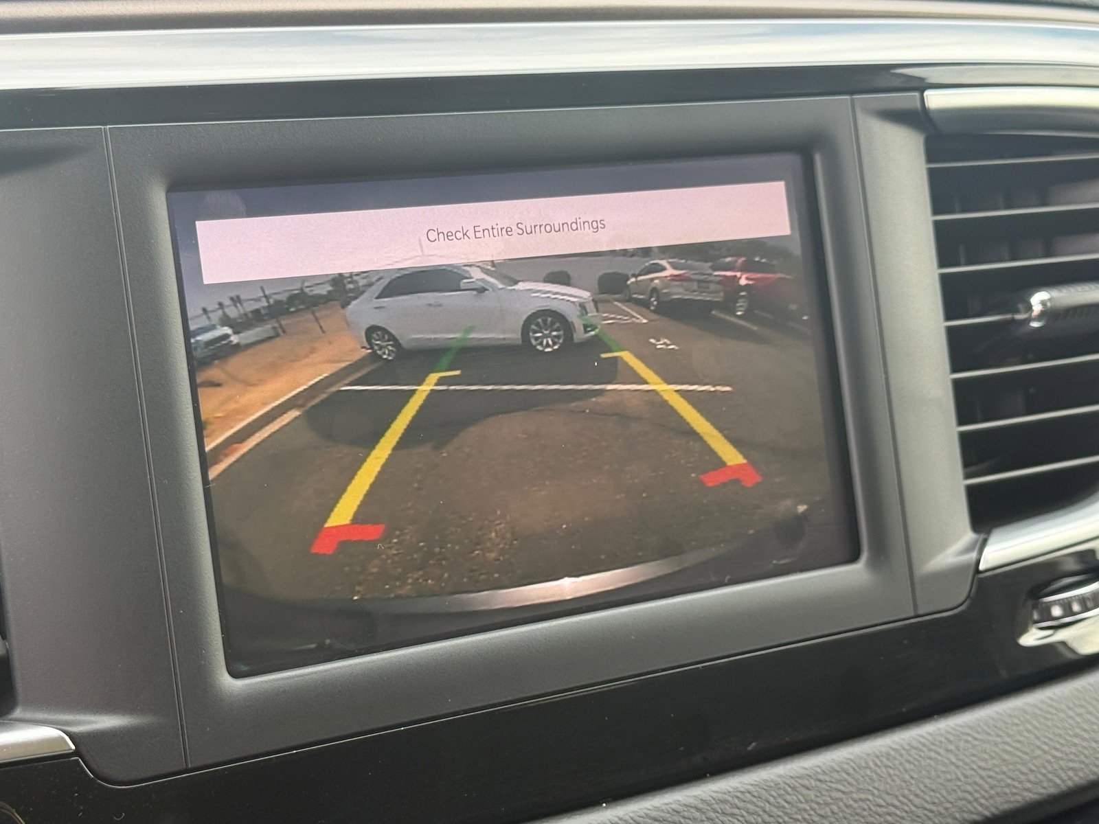 Used 2022 Chrysler Voyager LX image 19