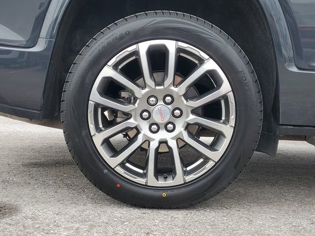 Certified 2023 GMC Acadia Denali w/ Denali Ultimate Package image 5