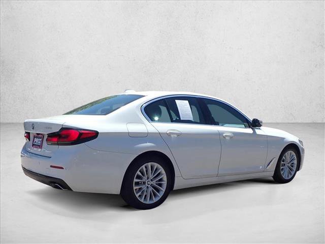 Used 2021 BMW 530i xDrive w/ Convenience Package AWD/4WD image 4