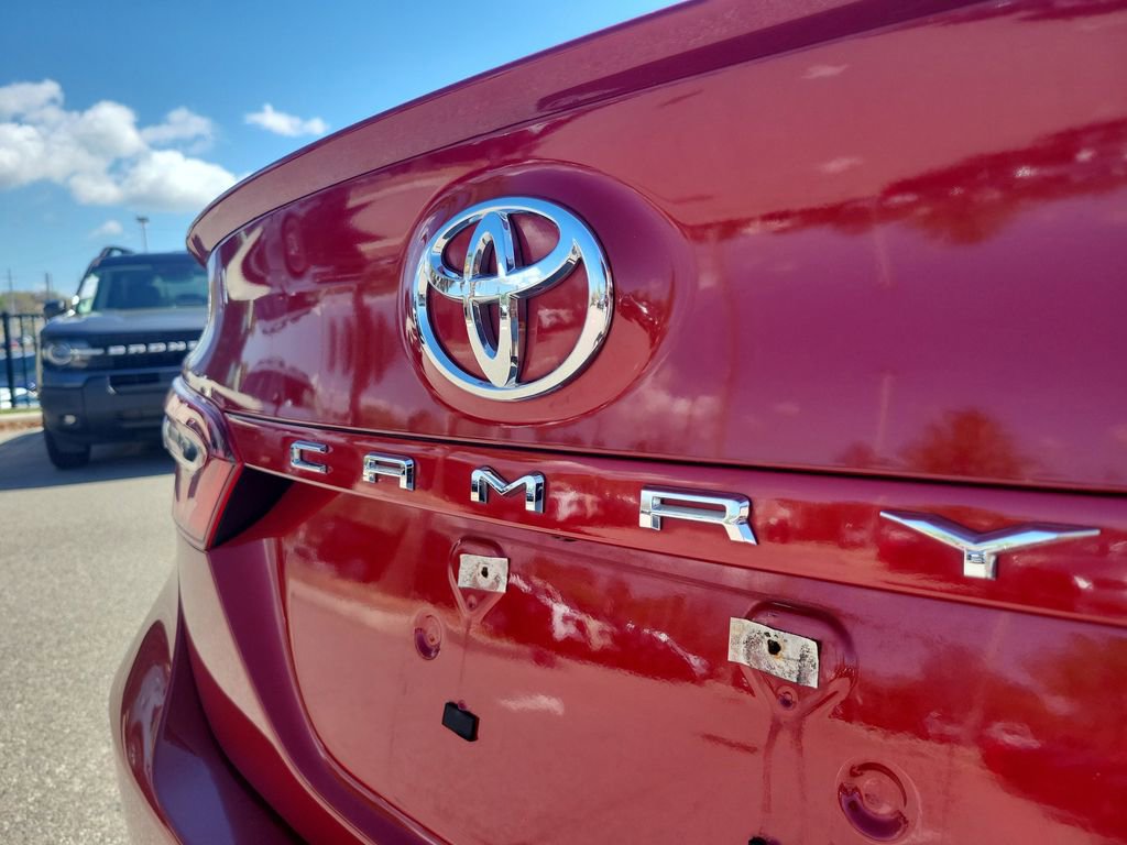 Used 2022 Toyota Camry SE w/ Audio Upgrade Package image 8