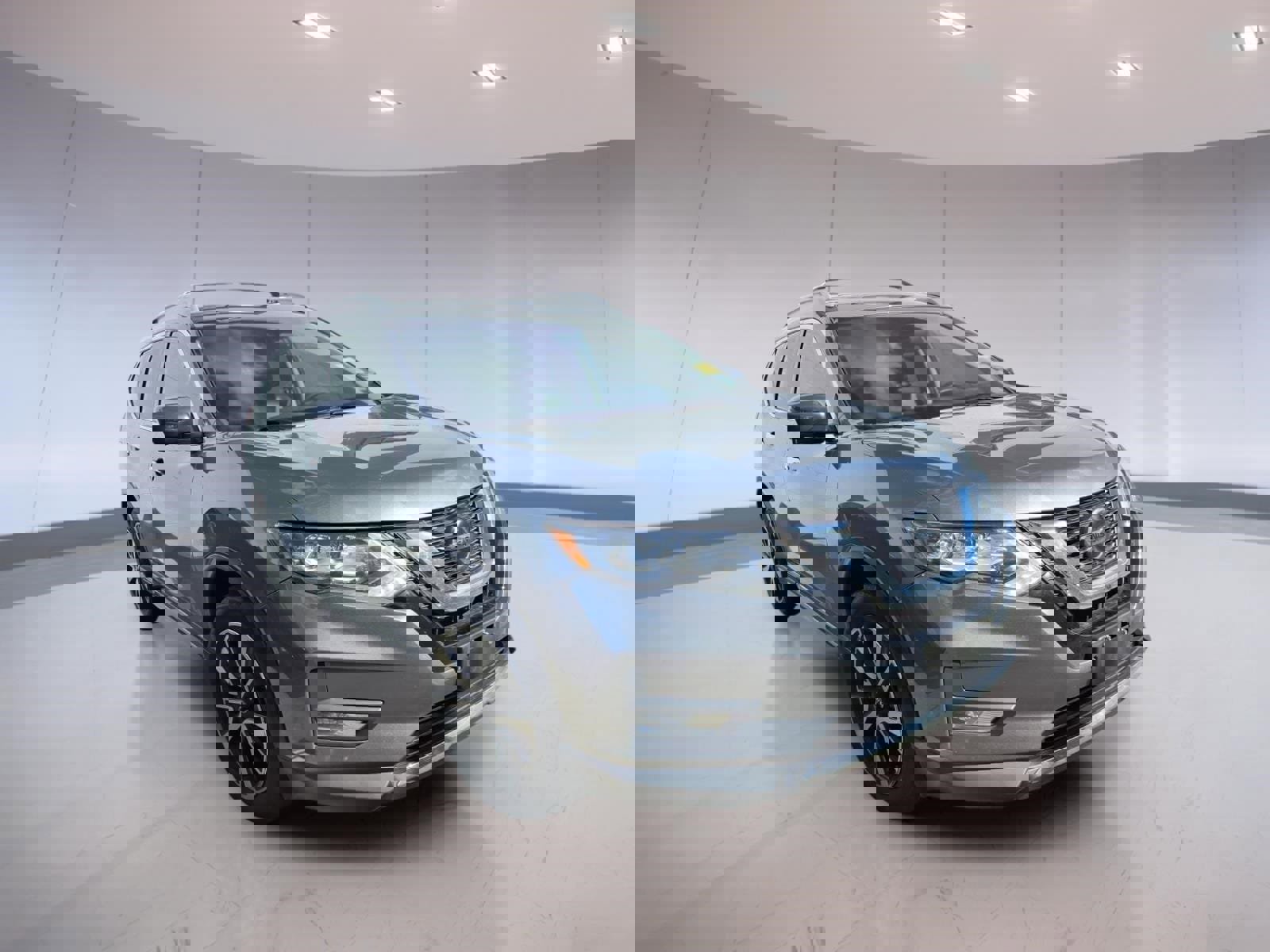 Used 2020 Nissan Rogue SL w/ Premium Package