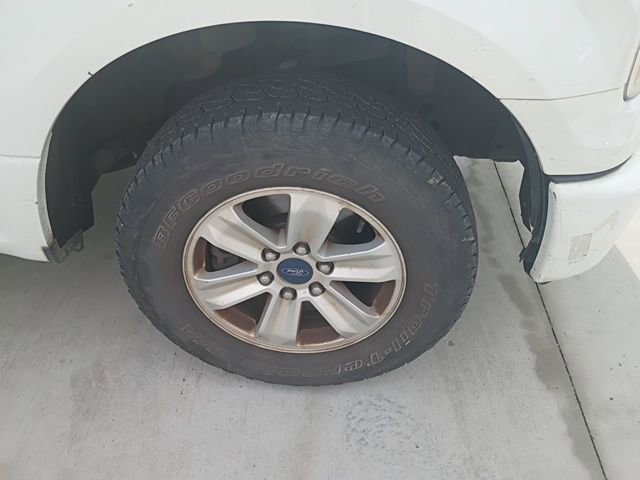 Used 2016 Ford F150 XL w/ Equipment Group 101A Mid image 13