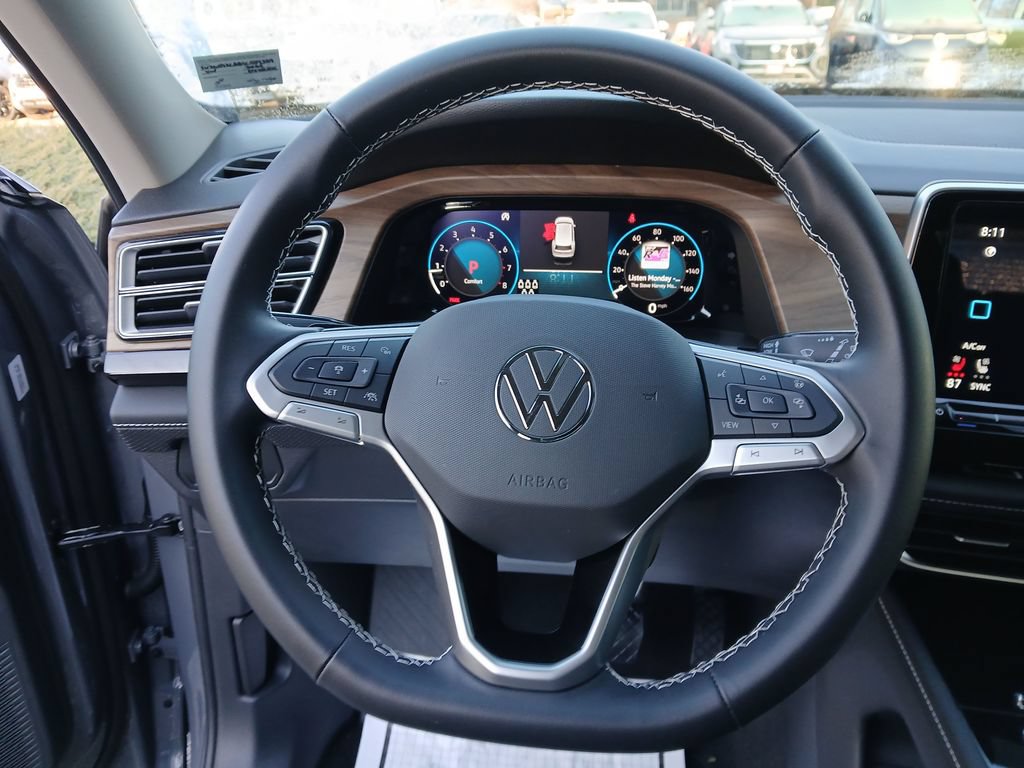 New 2025 Volkswagen Atlas SE FWD image 14