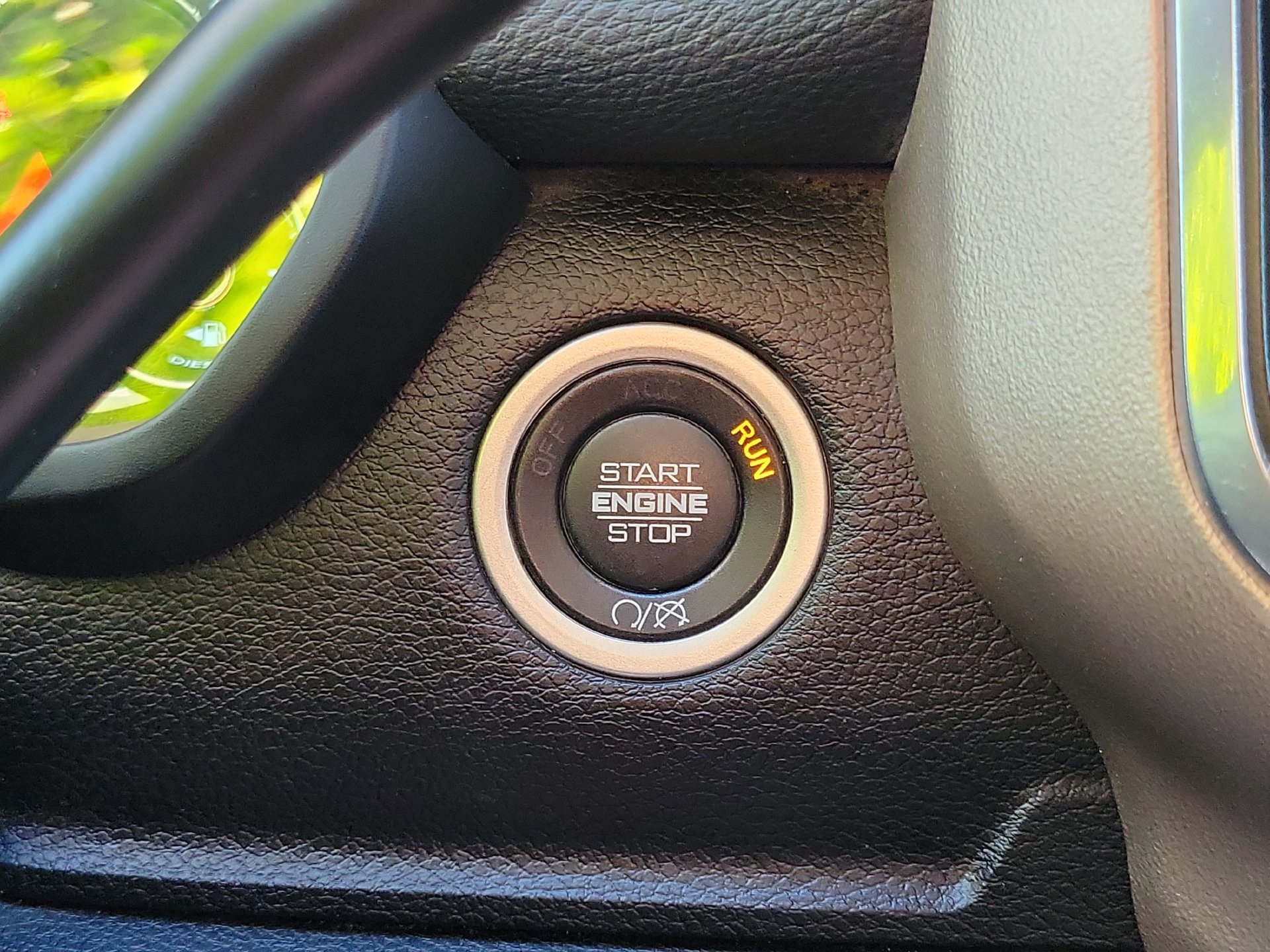 Certified 2024 RAM 2500 Laramie AWD/4WD image 16