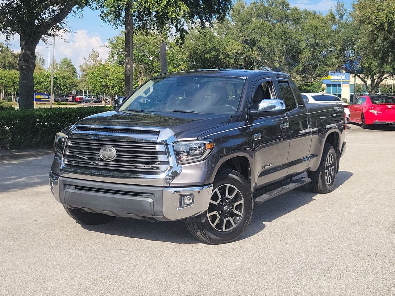 Used 2020 Toyota Tundra Limited w/ Limited Premium Package RWD image 1