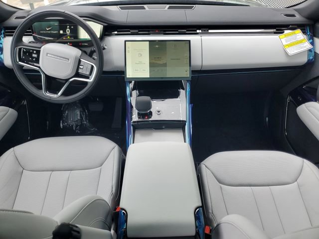 Used 2025 Land Rover Range Rover Sport SE image 15