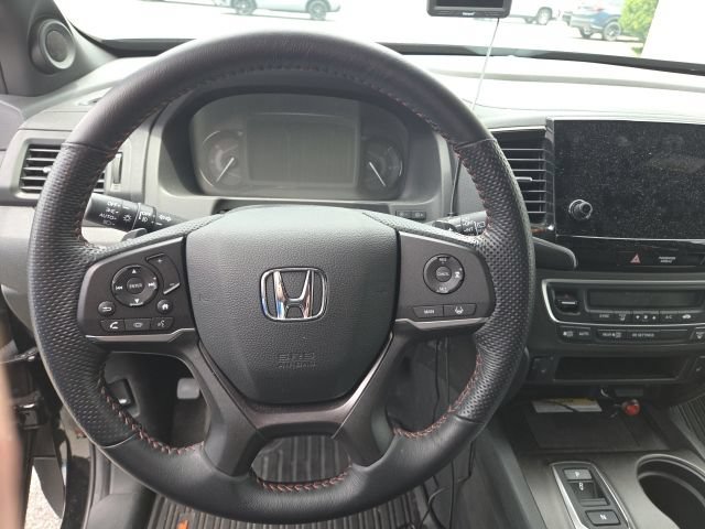 Used 2023 Honda Passport TrailSport image 13