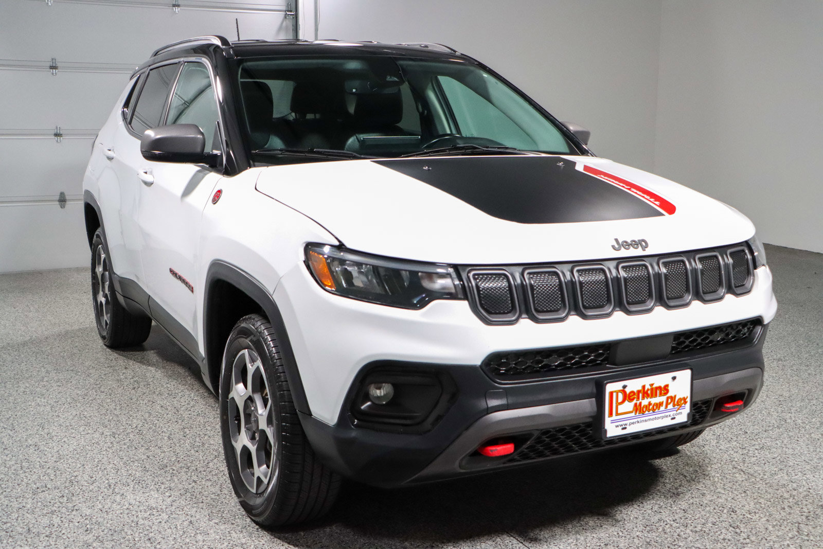 Used 2022 Jeep Compass Trailhawk w/ Trailhawk Convenience Group image 5