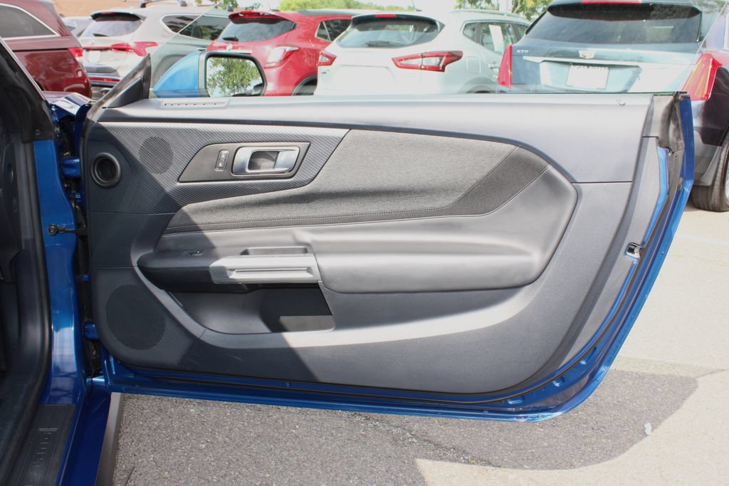 Used 2024 Ford Mustang Coupe RWD image 12