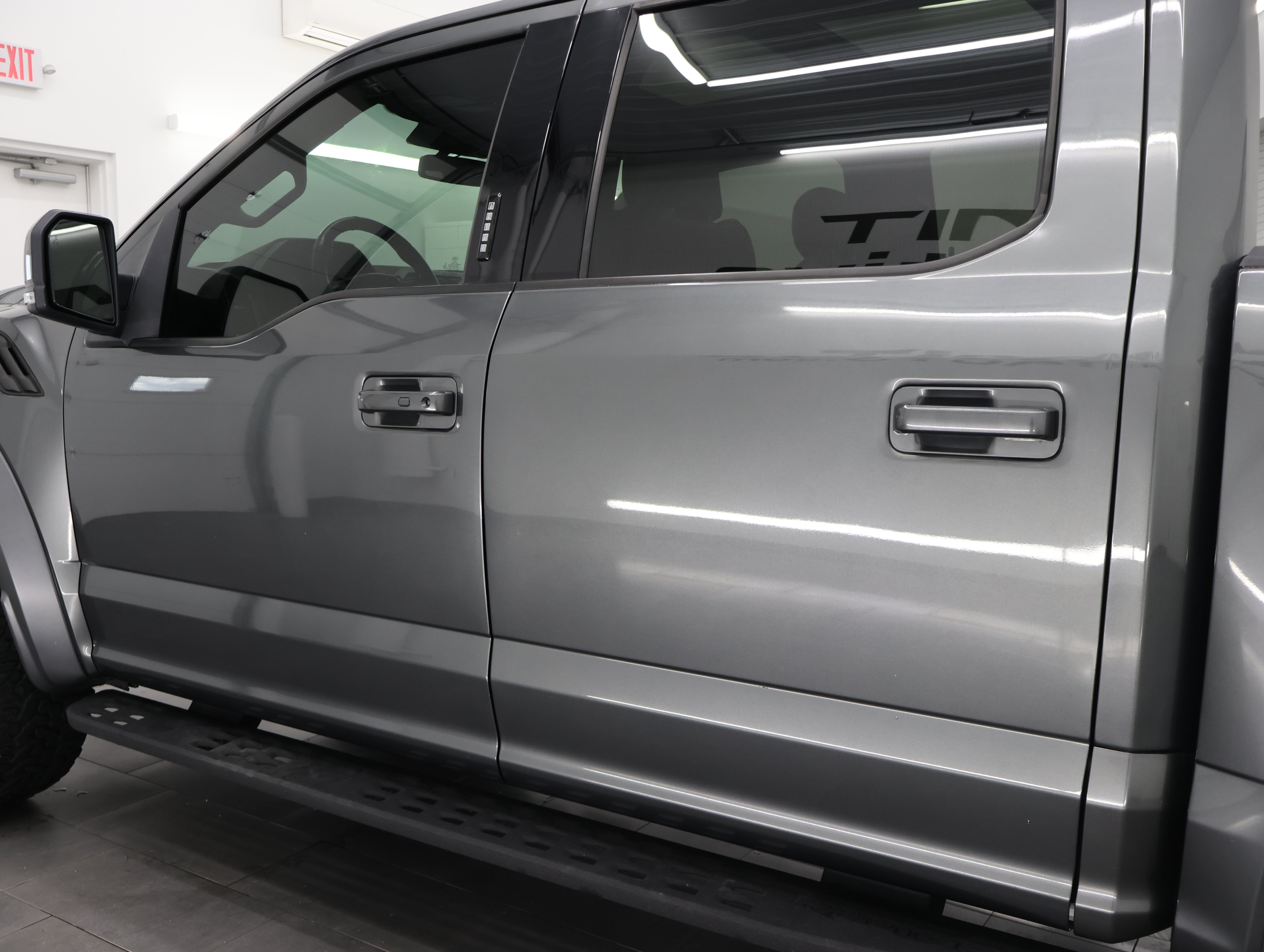 Used 2019 Ford F150 Raptor w/ Equipment Group 802A Luxury AWD/4WD image 35