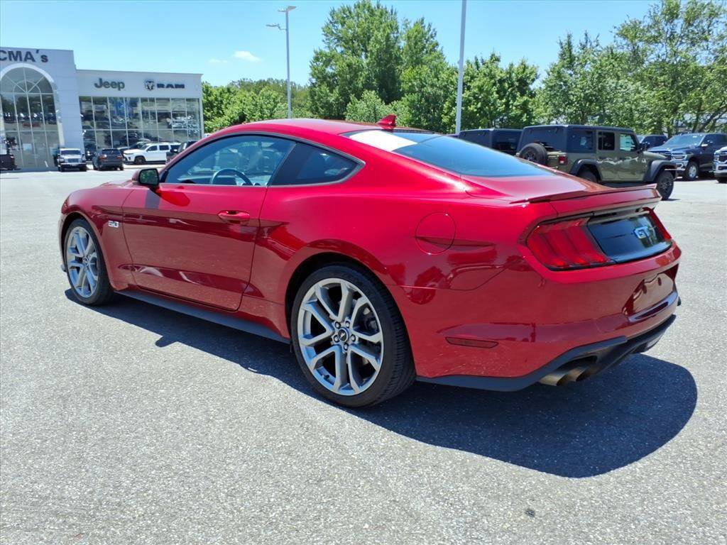 Used 2022 Ford Mustang GT Premium w/ Equipment Group 401A RWD image 6