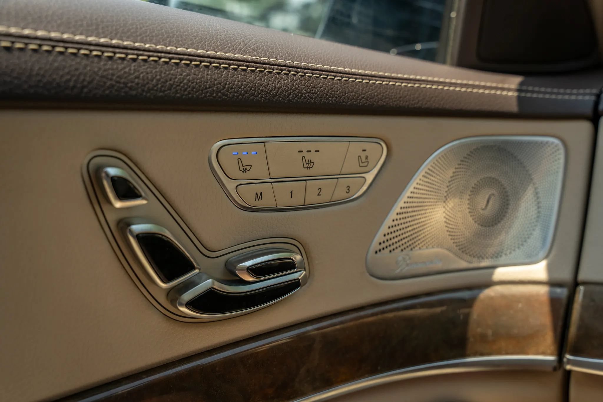 Used 2015 Mercedes-Benz S 550 4MATIC Sedan image 26