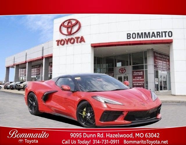 Used 2024 Chevrolet Corvette Stingray Convertible w/ 1LT RWD image 1