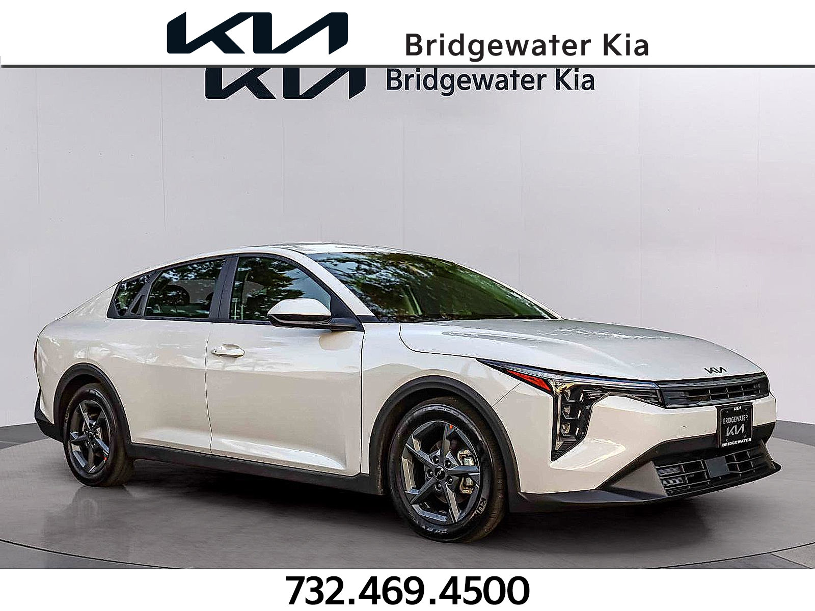 Certified 2025 Kia K4 FWD image 1