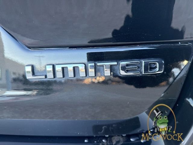 Used 2022 Jeep Grand Cherokee Limited w/ Luxury Tech Group II RWD image 5