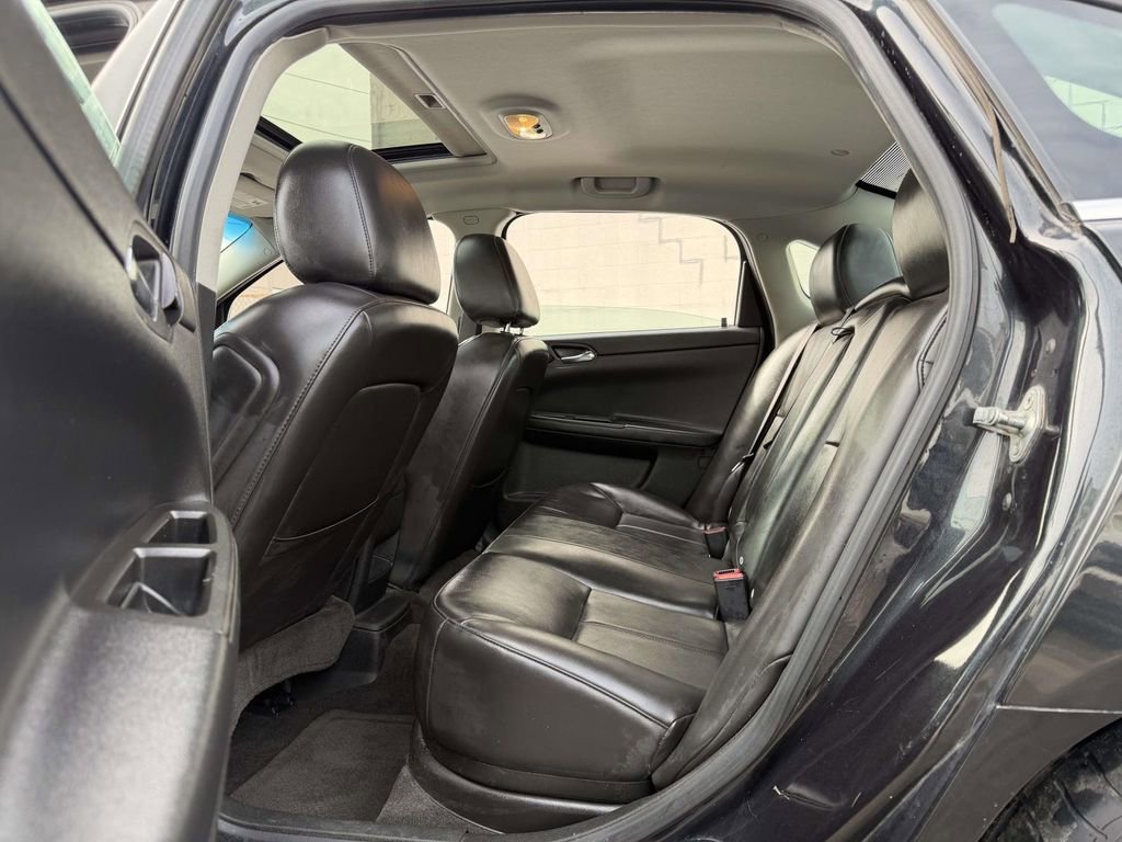 Used 2012 Chevrolet Impala LTZ image 22