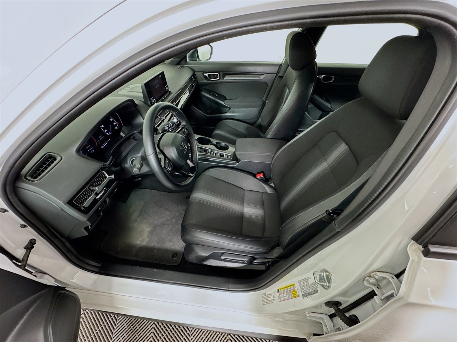 Used 2023 Honda Civic Sport image 17