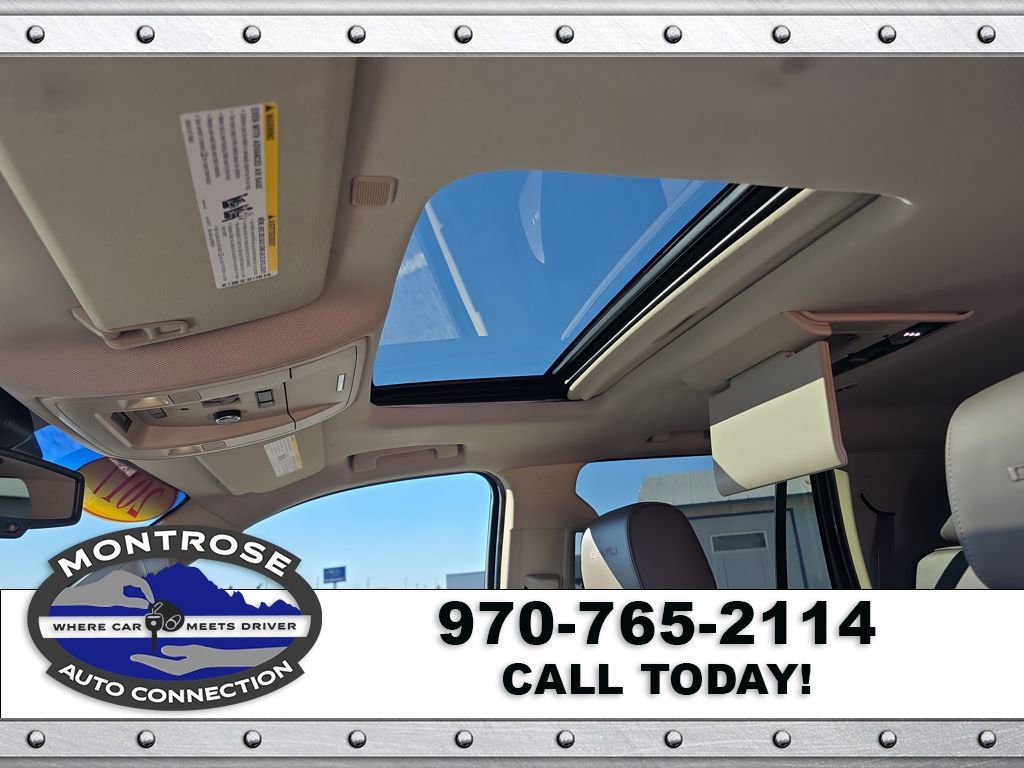 Used 2017 GMC Yukon Denali w/ Open Road Package image 26