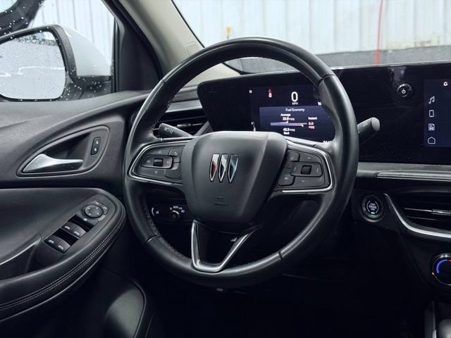 Used 2024 Buick Encore GX Preferred FWD image 22