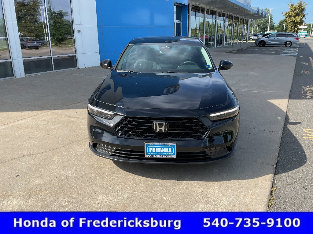 Certified 2023 Honda Accord EX image 9