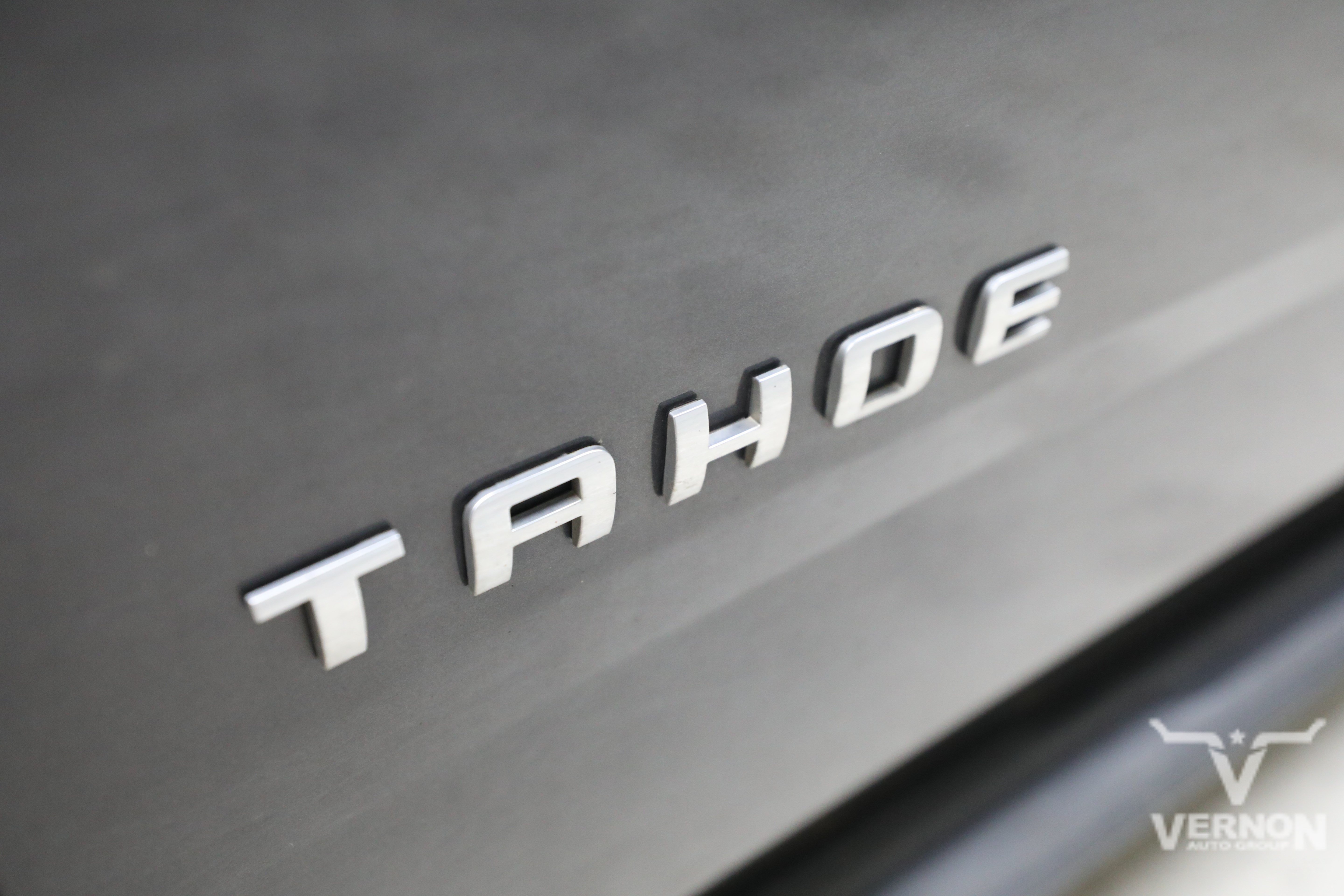 Used 2016 Chevrolet Tahoe LT w/ Luxury Package RWD image 11