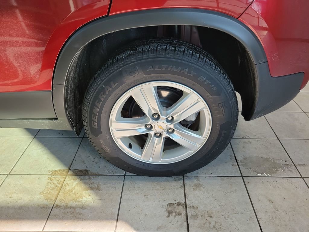 Used 2018 Chevrolet Trax LT w/ LT Convenience Package image 50