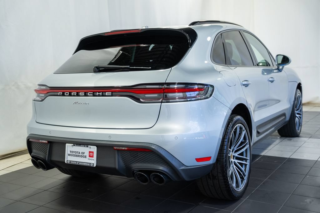 Used 2022 Porsche Macan AWD/4WD image 4