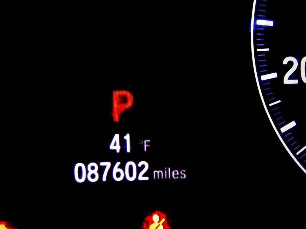 Used 2018 Honda Accord Touring image 18