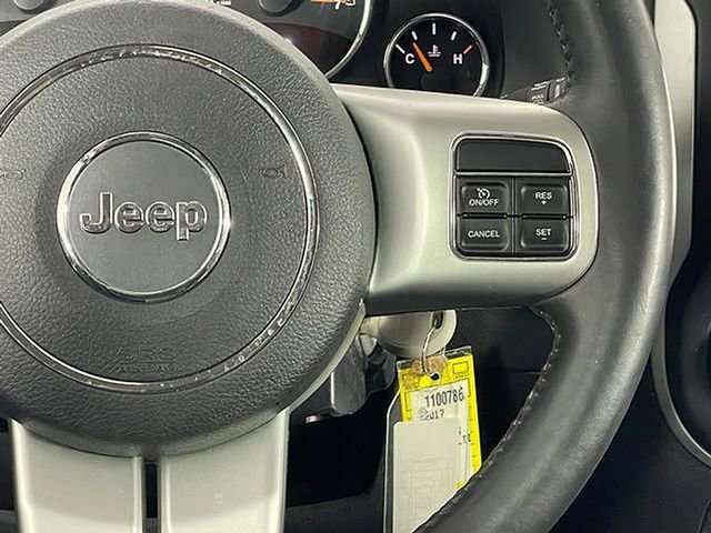 Used 2017 Jeep Compass High Altitude image 25