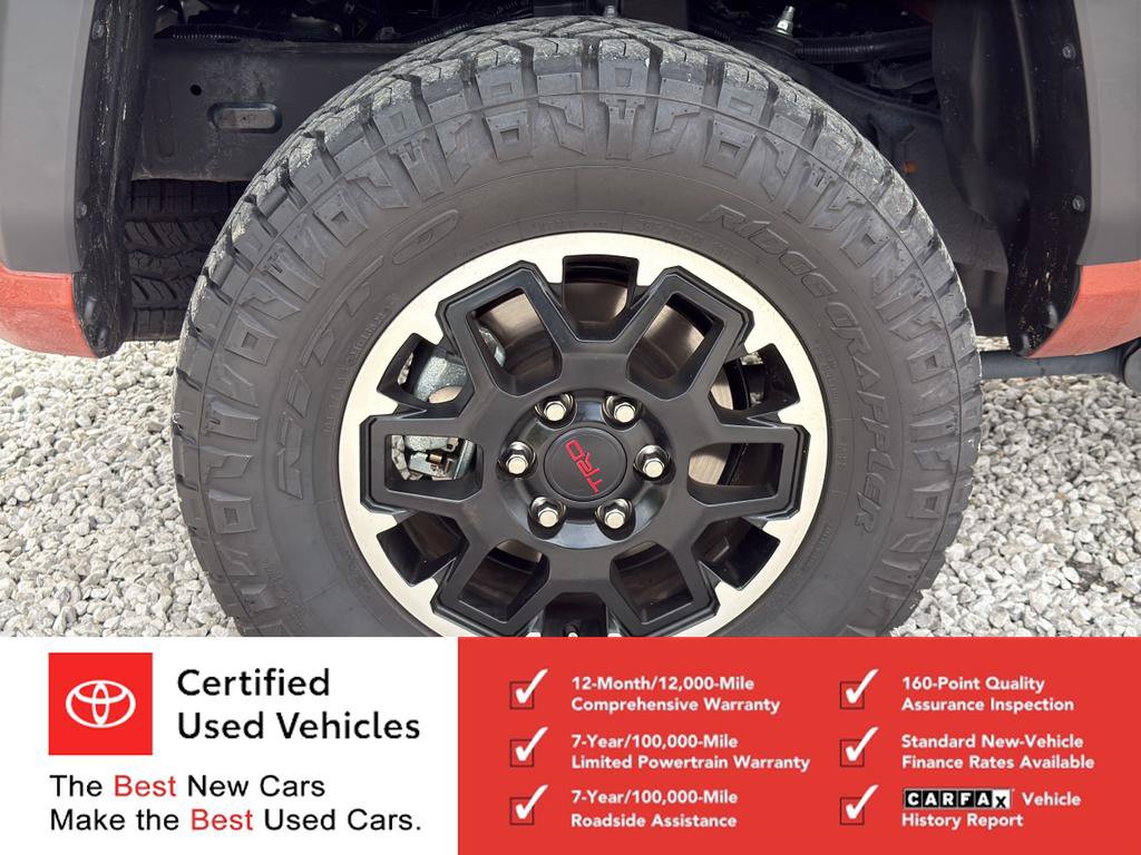 Certified 2025 Toyota Tacoma TRD Off-Road AWD/4WD image 13