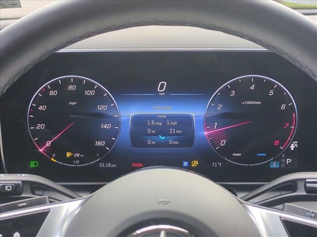 Used 2024 Mercedes-Benz GLC 300 4MATIC image 11