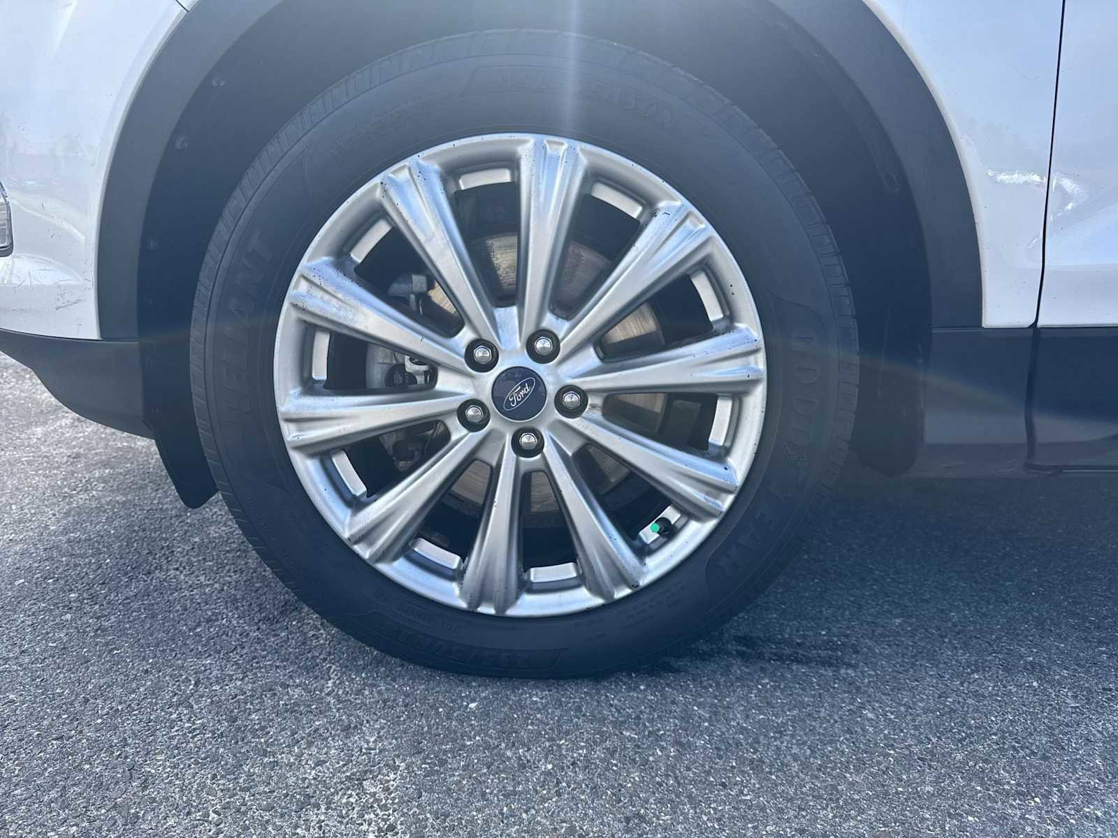 Used 2017 Ford Escape Titanium AWD/4WD image 21