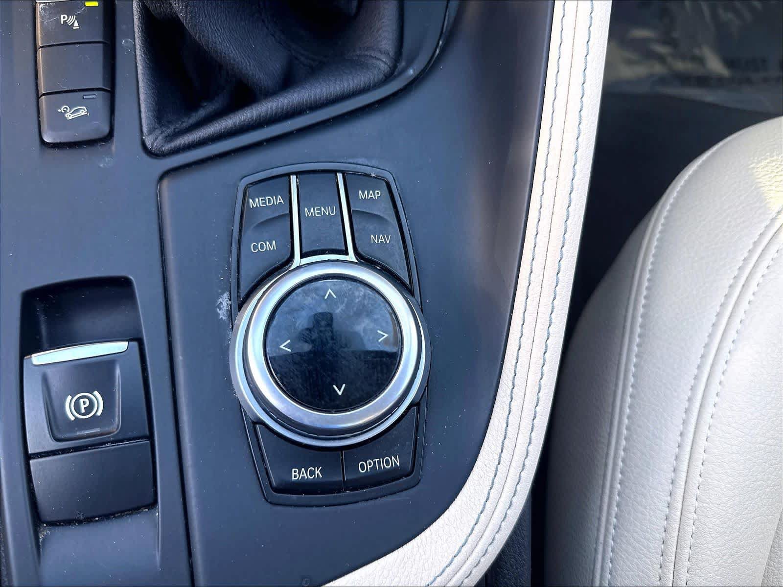 Used 2018 BMW X1 xDrive28i AWD/4WD image 18